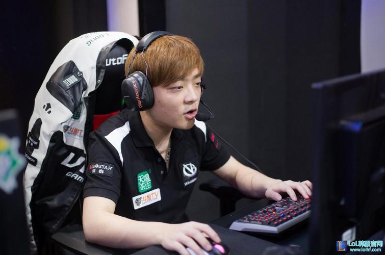 【战报】2021KPL春季赛常规赛第二轮W3D1，重庆QGhappy 3-2 VG